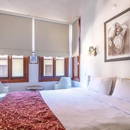 Atelya Art Hotel