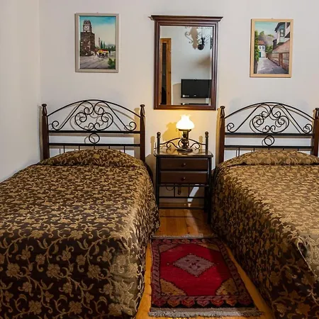 Hotell Atelya Art 2*