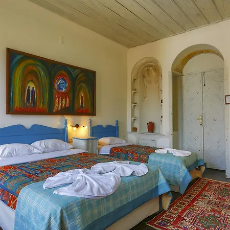 Hotell Atelya Art 2*