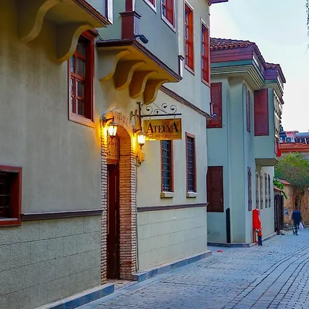 Hotel Atelya Art